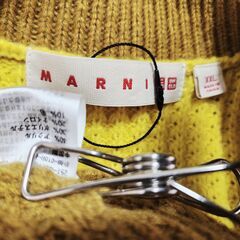 新品未使用品。UNIQLO×MARNI(ユニクロ×マルニ) 遊び心がぎゅっ！と詰まった可愛らしいトップス【黄】、いかがですか？の画像