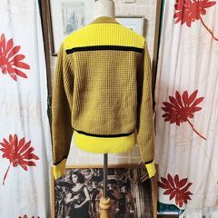 新品未使用品。UNIQLO×MARNI(ユニクロ×マルニ) 遊び心がぎゅっ！と詰まった可愛らしいトップス【黄】、いかがですか？の画像