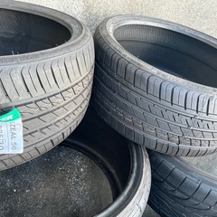 20インチタイヤ　4本セット　2本新品の画像