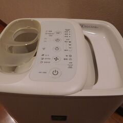 シャープのプラズマクラスター加湿器「HV-H55-W」中古完動品　の画像