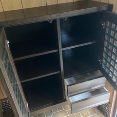 くつ箱＊状態良好＊玄関に雰囲気の良い靴箱です◆津久見市内お取引希望の画像