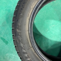 スタッドレス155/65R14ブリヂストンVRX2の画像