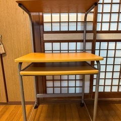 🔴パソコンデスク🔴もらって下さい🙇‍♀️の画像