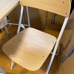 折りたたみ　デスク　チェアの画像