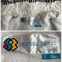 【スペシャル　ブレンド】レディーススノボウエア　スキーウエアの画像