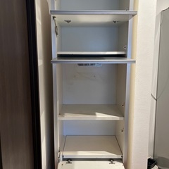 スッキリ収納！キッチンボードの画像