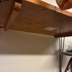 ダイニングテーブルの画像