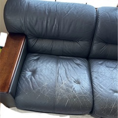 ソファ 肘掛け付き 1脚400円 の画像