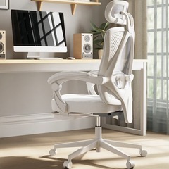 ほぼ新品　ゲーミングチェア　ホワイトの画像