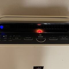 【手渡限定】シャープ プラズマクラスター7000・加湿空気清浄機・KC-D70-W　の画像