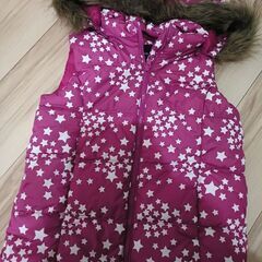 新品　ギャップ　ダウンベストの画像