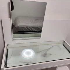 LOWYA ドレッサーの画像