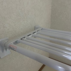 突っ張り棚の画像