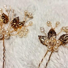 3本髪留め、パール、葉っぱの画像