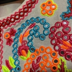 Matthew Williamson シルクブラウスの画像