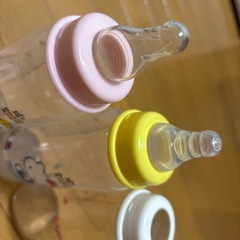 乳首種類多。哺乳瓶の画像