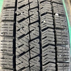 スタッドレス155/65R14ブリヂストンVRX2の画像