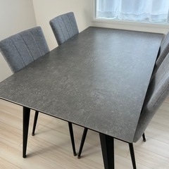 セラミックダイニングテーブル　ダイニングチェアの画像