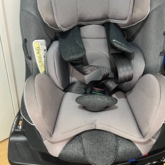 Aprica クルリラプレミアムAB チャイルドシートの画像