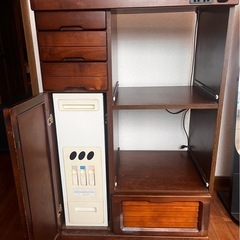 米びつ付き収納の画像