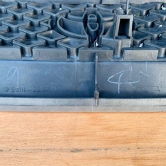 トヨタ レジアスエース ラジエーターグリル フロントグリルの画像