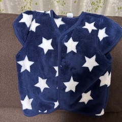 サンタさん、星柄ベスト　90cmの画像