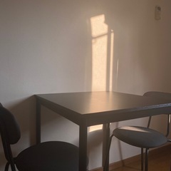 SANDSBERG サンドスベリ テーブル＆チェア2脚の画像