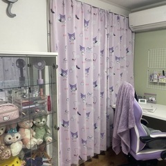 クロミ　カーテン　カーペットの画像