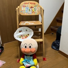 ミッキーマウス　レトロ木製ローチェアの画像