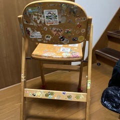 ミッキーマウス　レトロ木製ローチェアの画像