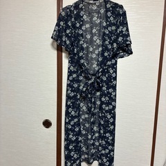 ★ワンウェイ　シースルー　シアー　花柄　羽織り　日よけ対策にも　バックリボン★の画像