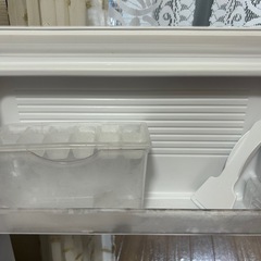 comfee 90L冷蔵庫＊2023年製＊状態良好＊12/26〜28受け渡し可の画像