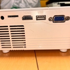 poyank プロジェクターの画像