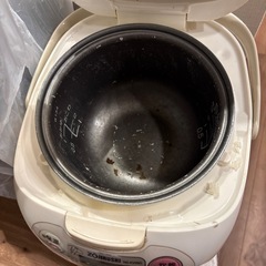 【タダで譲ります】炊飯器の画像