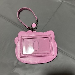 キティちゃん パスケースの画像