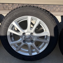 NBOX等軽自動車用スタッドレスタイヤ4
本セットの画像