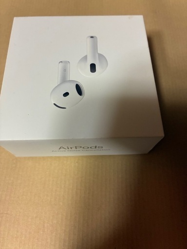Airpods 4 アクティブノイズキャンセリング搭載