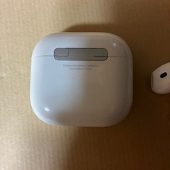 Airpods 4 アクティブノイズキャンセリング搭載の画像