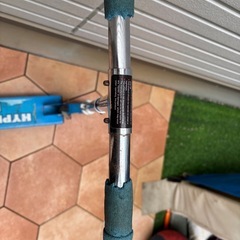 子供用キックボードの画像