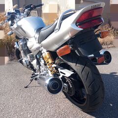 ヤマハ XJR1300 超低走行車 ９４１７Km 美品 2003年 平成15年式　マイナーチェンジ後 の画像