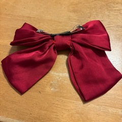 リボン 髪飾りの画像