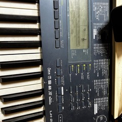 CASIO キーボード脚付きの画像