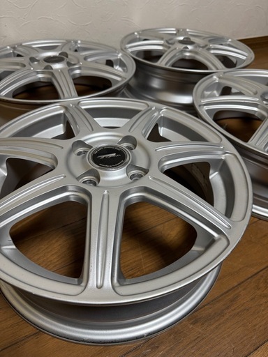 【TOYO OBSERVE GIZ2 155/70R13】スタッドレス【スチールホイール 13インチ 4J4HPCD100】22年製 バリ溝 エブリィ等　(STP032) TOYO OBSERVE GIZ2 155/70R13】スタッドレス【スチールホイール 13