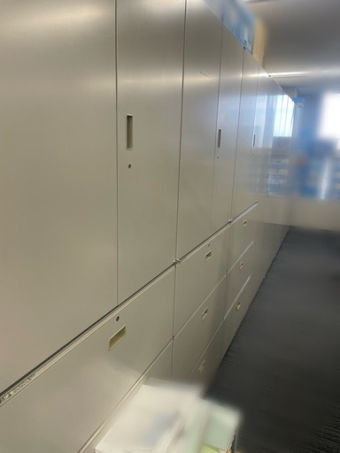 okamura キャビネット 書庫