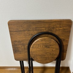 テーブル＆椅子セットの画像