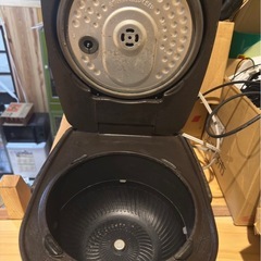 炊飯器の画像