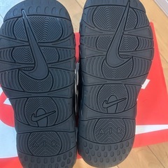 ナイキエアーモアアップテンポ　サンダル NIKE AIR MORE UP TEMPO
の画像