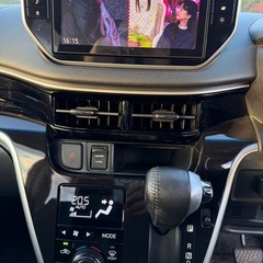 ダイハツ ムーヴ カスタムＲＳハイパーリミテッドＳＡIII  パールホワイト　純正８型SDナビ　HDMI　USB   全方位モニター　ドラレコ　運転席シートヒーター　オートエアコン　オートハイビーム　ＬＥＤヘッド　誤発進抑制装置　衝突軽減ブレーキ　本革ステアリング　純正15ＡＷ　スマートキー　アイドリングストップ　ETC の画像