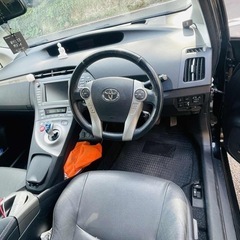 トヨタ　プリウスＰＨＶの画像