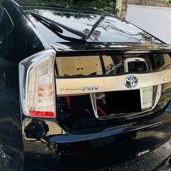 トヨタ　プリウスＰＨＶの画像